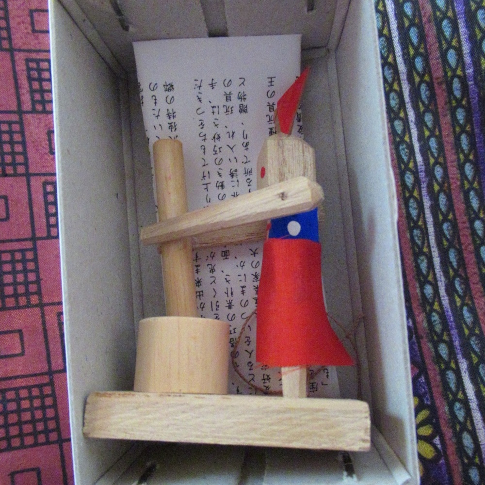 Authentic Japanese Mochitsuki Rabbit Toy - Picture 9 of 9